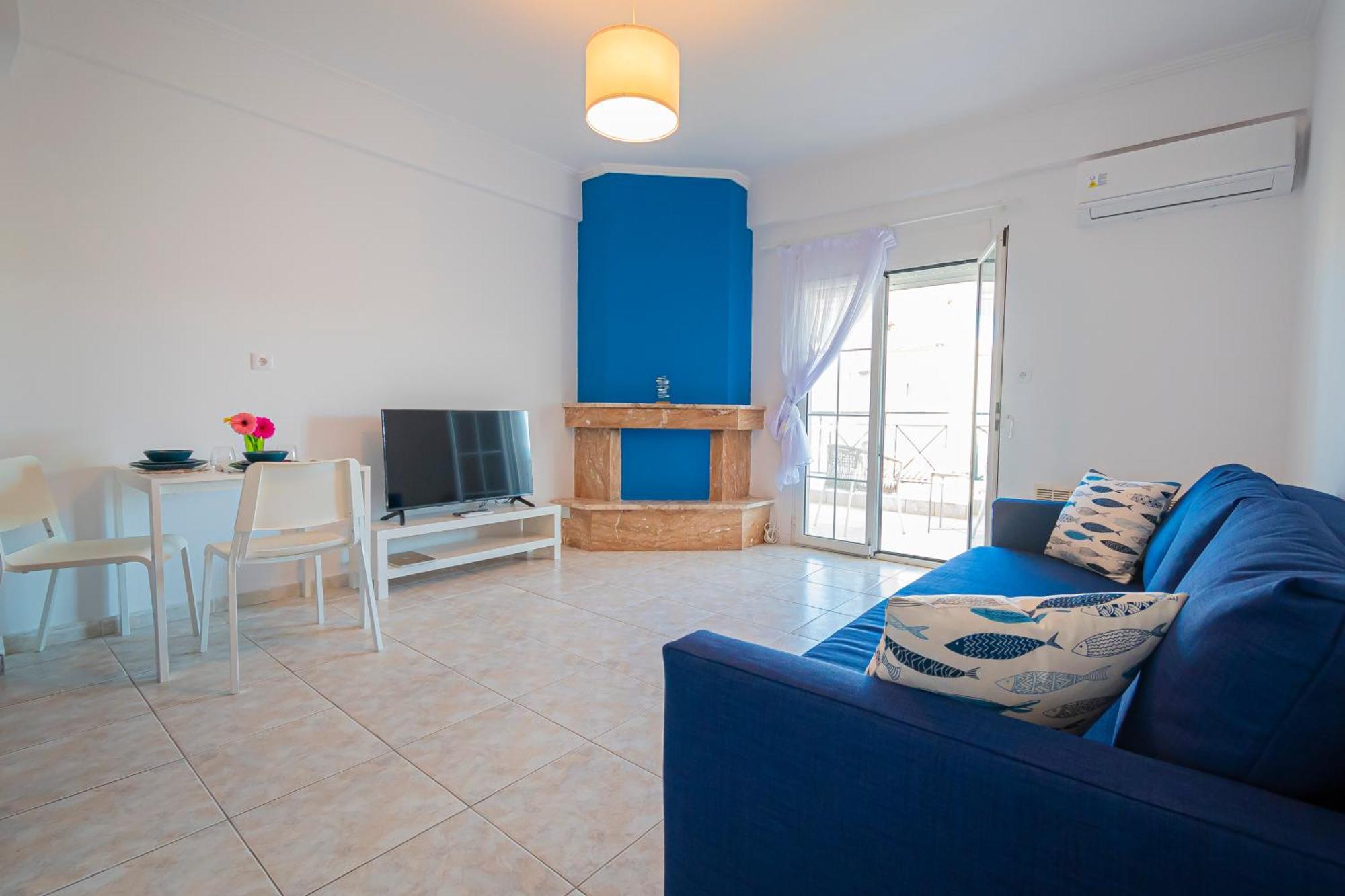 1-bedroom 500m Away From The Apartment